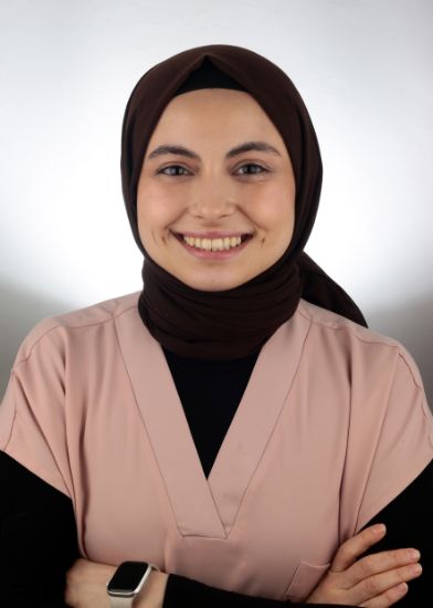 Betül AK
